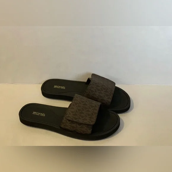 NWOT 🤎 MICHAEL KORS slides Womens Sandals Brown - Picture 5 of 11